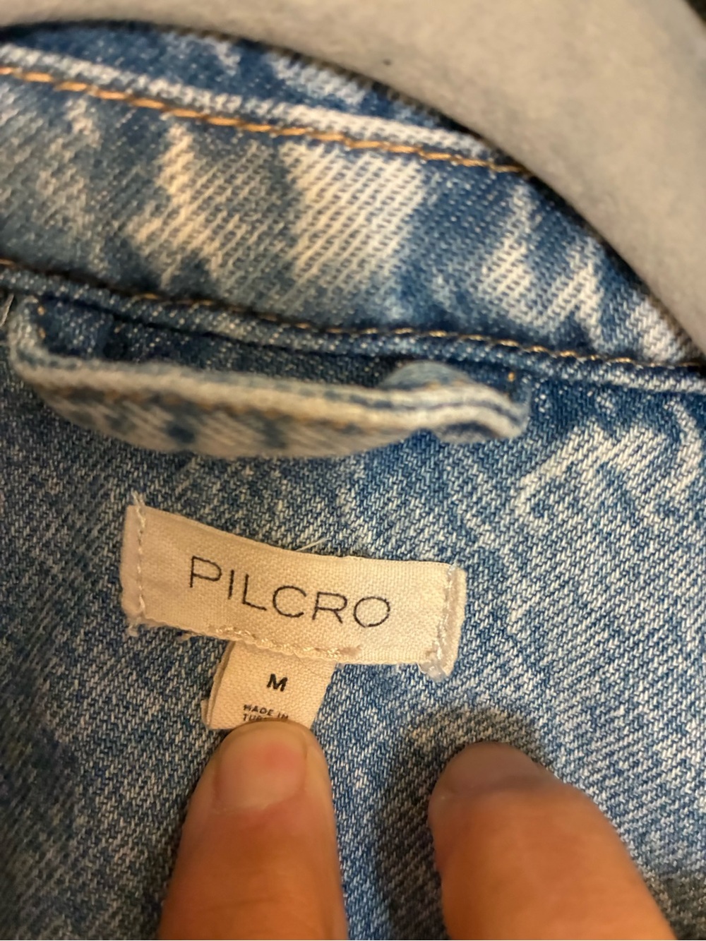 Anthropologie PILCRO Light Wash Denim Pullover Shirt 🤩 - Picture 4 of 8